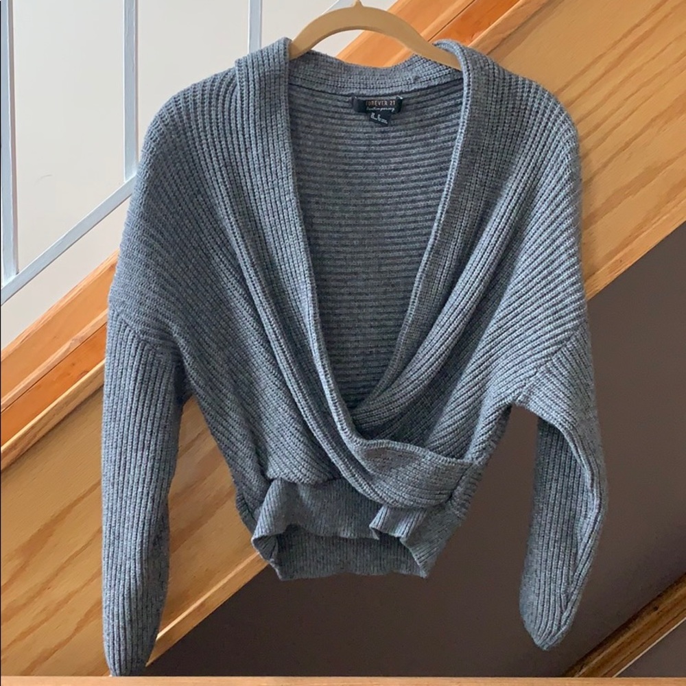 Forever 21 Sweater Top